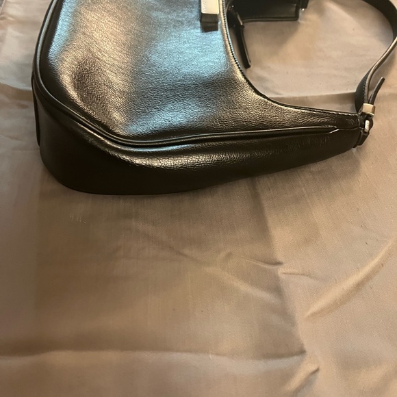 Calvin Klein Black Leather Women's Bag - Picture 9 of 11